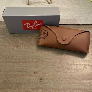 BRAND New! Never worn, Ray-Ban Brown Sunglasses and case